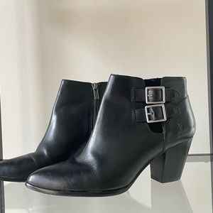 Women’s Frye black booties size 9
